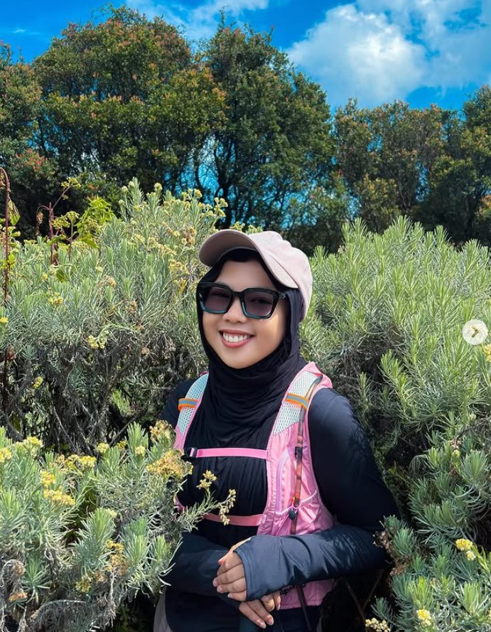 Mount Papandayan, West Java: A Journey Through Craters and Edelweiss Fields - Experience in Bandung, Indonesia 7